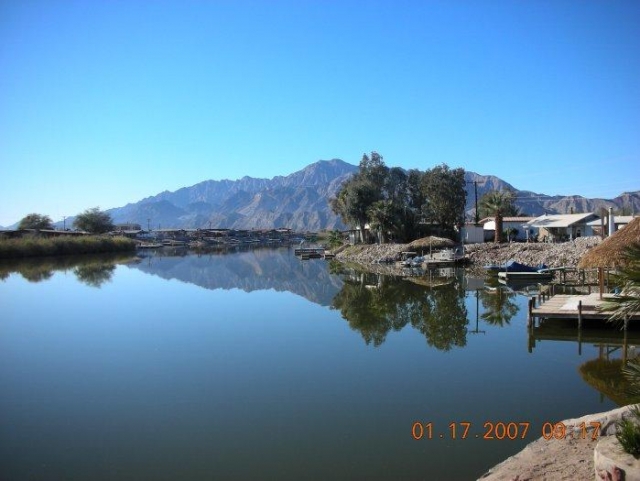  哈代河的风景